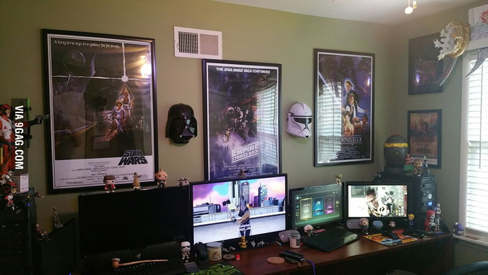 My desktop setup - 9GAG