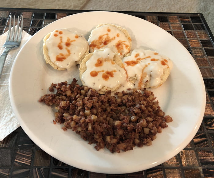 Biscuits and Gravy with Canned Corned Beef Hash 9GAG