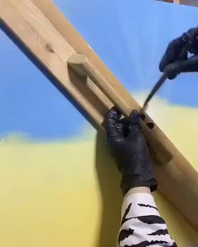 Stunning painting of the freezing cold environment 9GAG