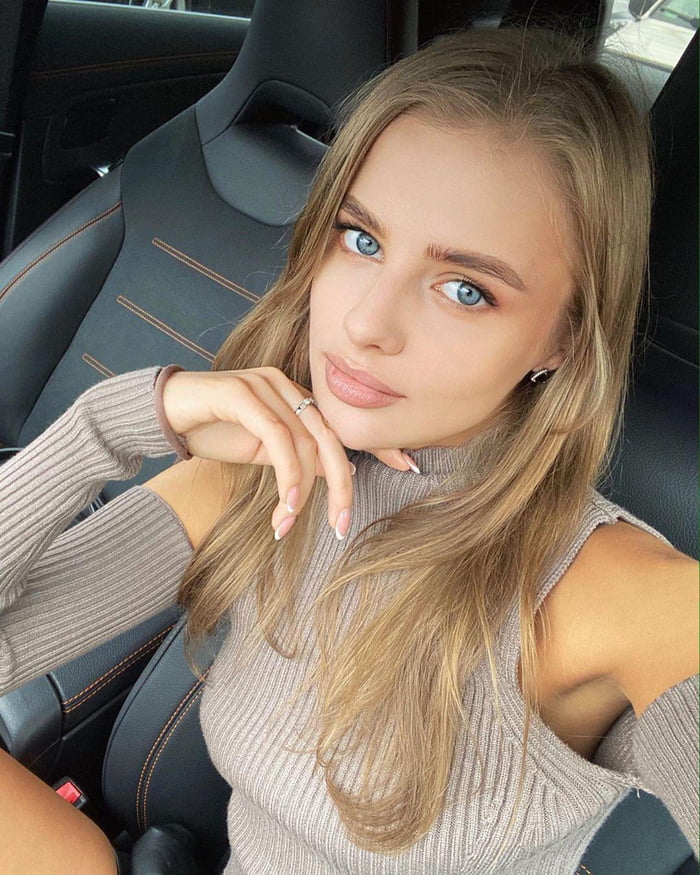 Viktoria Tishko - 9GAG
