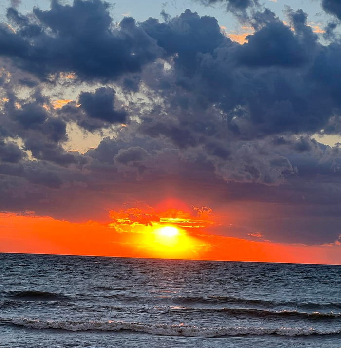 Sunset Over Lake Ontario Gag