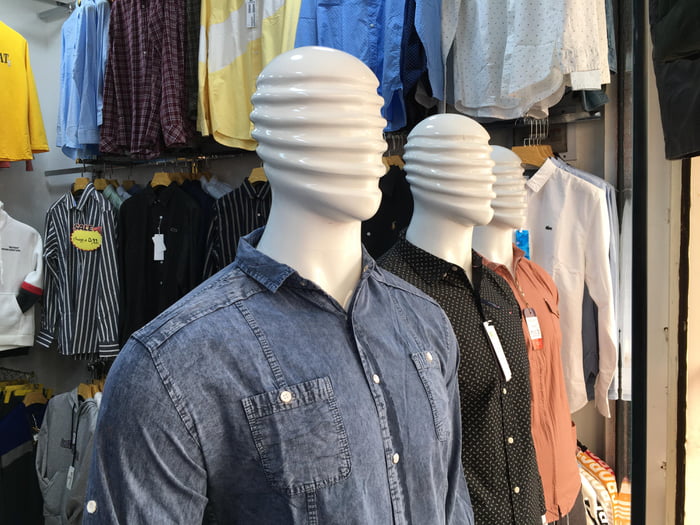 the-honey-spoon-men-lovers-of-bees-defenders-of-the-sacred-clothes