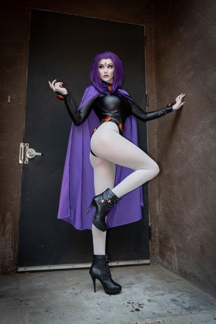 Raven by Angie Griffin - Cosplay.