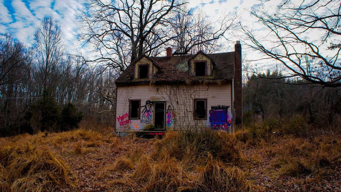 Abandoned Blair Witch Project House Gag