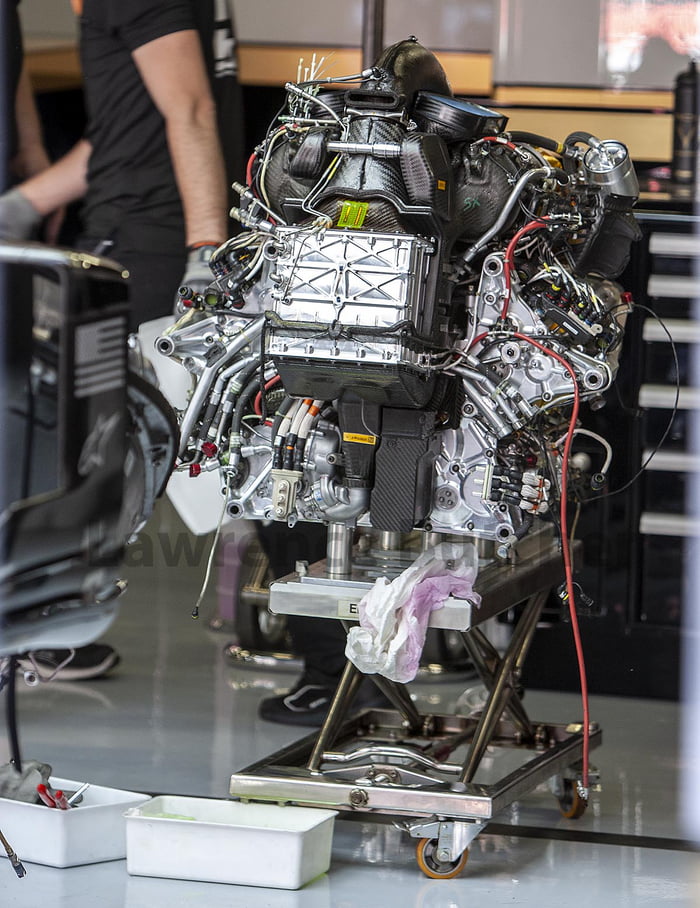 This Is A Ferrari F1 Power Unit The Complexity Is Insane On These Things 9gag