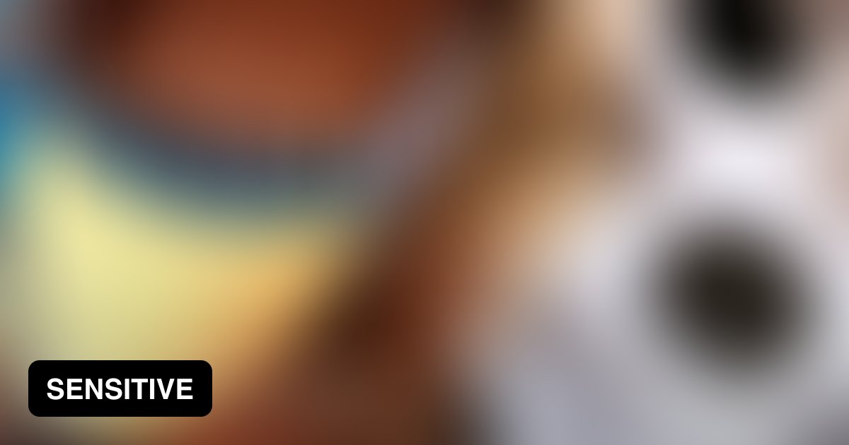 Jadelyn Breier’s tits are heating things up. - 9GAG