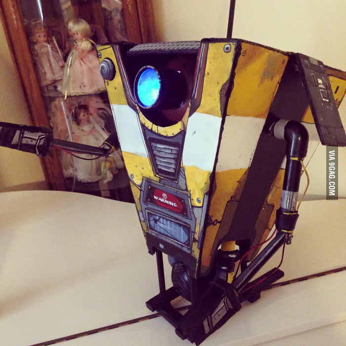 We built a Claptrap from scratch and I'm pretty excited about it - 9GAG