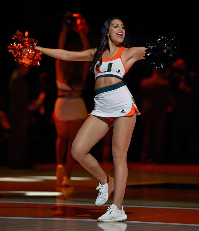 University Of Miami Cheerleader 9gag