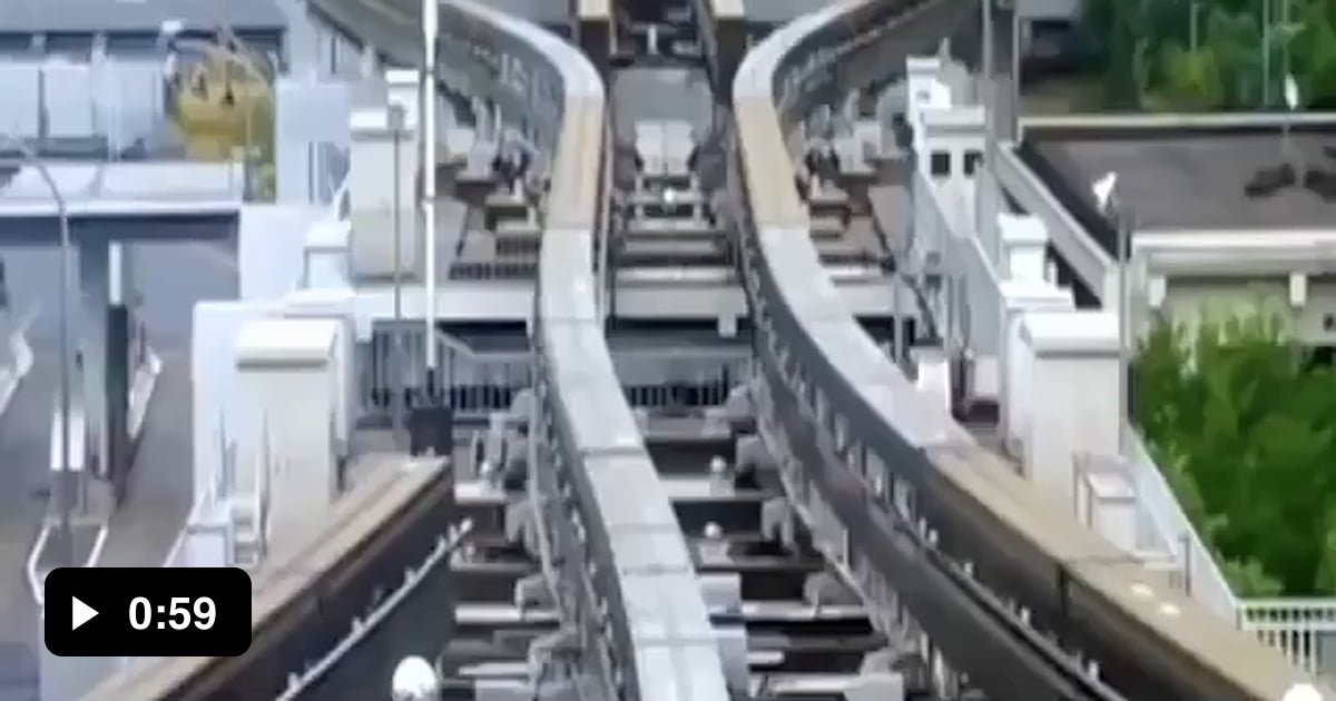 Japanese railway designer must be very good at toy train... 9GAG