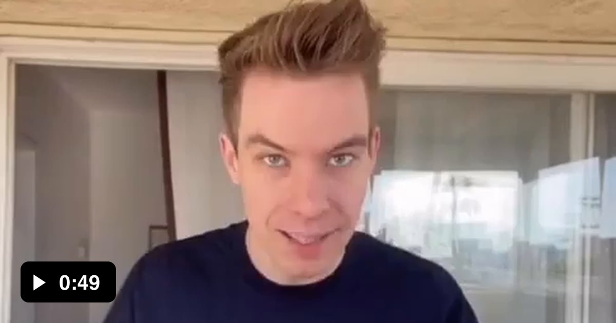 How a ventriloquist enunciates the letter 'P' without moving lips 9GAG