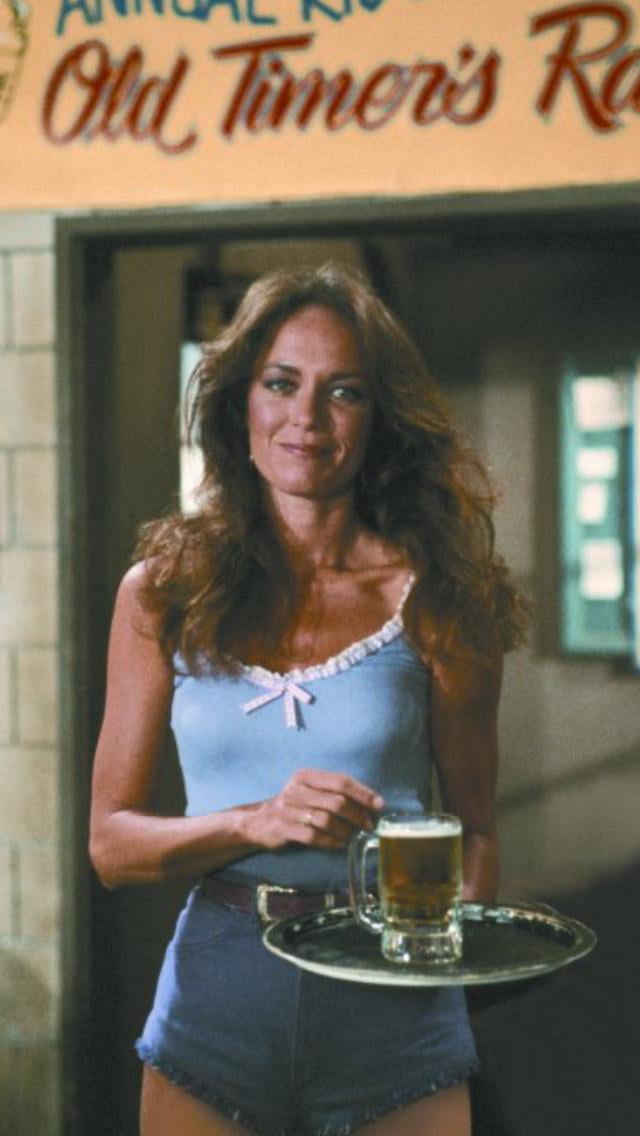 'Daisy Duke' // Catherine Bach - 1970's - 9GAG