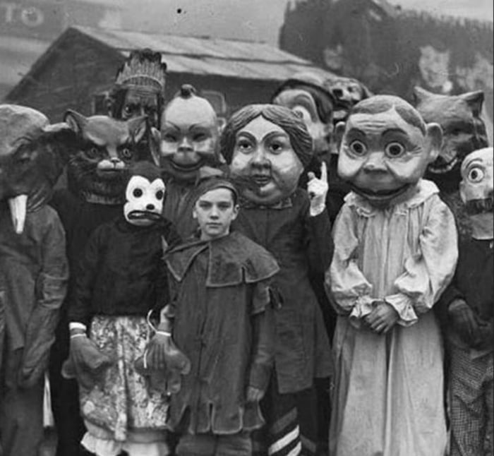 1920s Halloween Costumes 9GAG