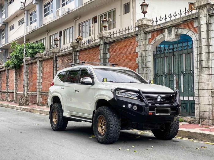 3rd Gen Mitsubishi Montero Sport 9GAG