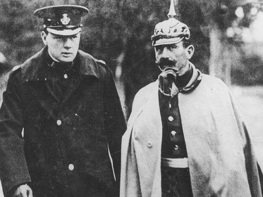 Winston Churchill with Kaiser Wilhelm II. in 1908 - 9GAG