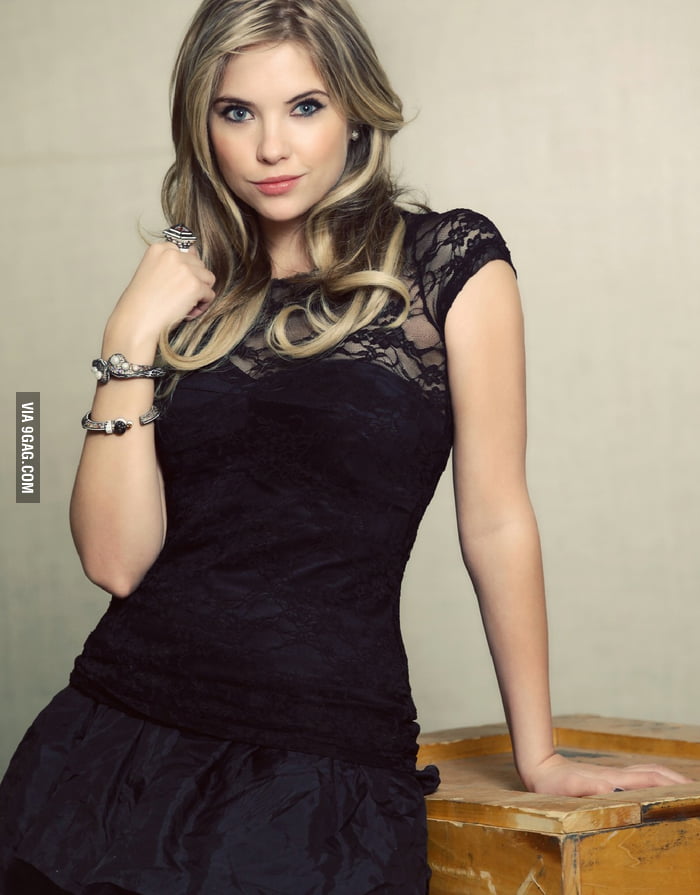 Ashley Benson - 9gag