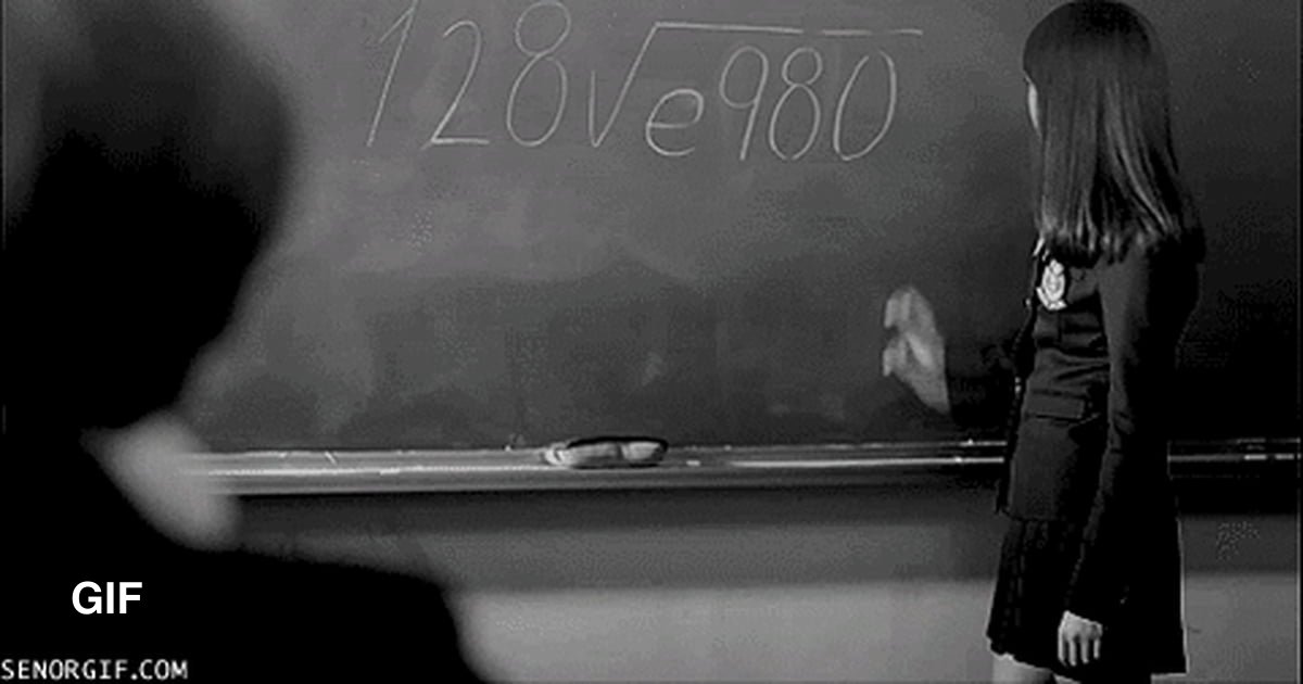 School moments. Приколы школа gif. Девочка доска. Признание в любви на школьной доске. Школа Эстетика гиф.