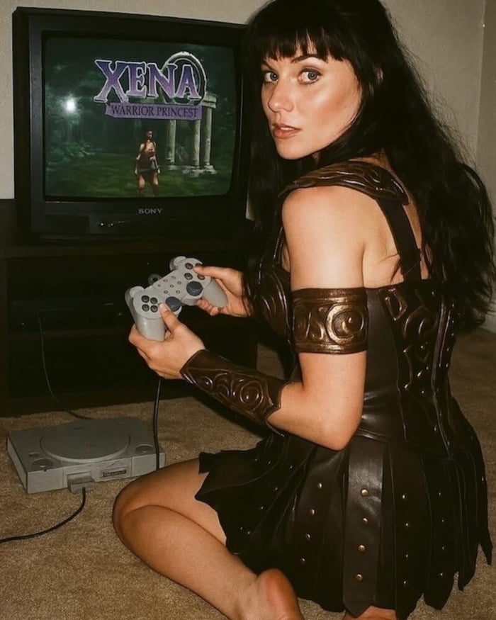 Anyone Wanna Play With Xena??