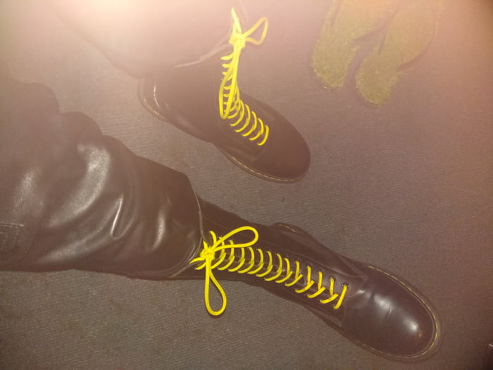 Rate my boots 9GAG