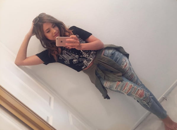 Pokimane Body