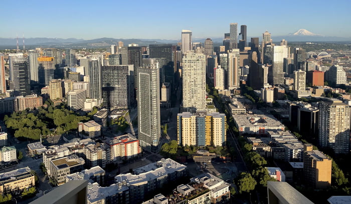 Seattle, WA atop the Space Needle - 9GAG