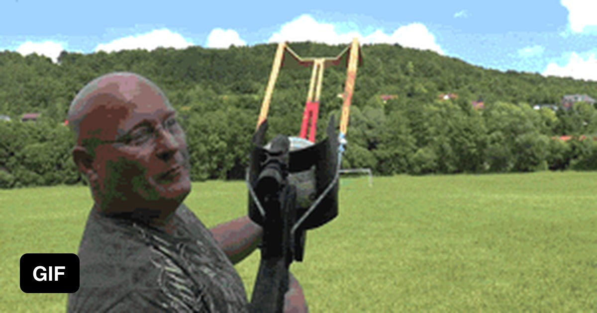 Football slingshot 9GAG