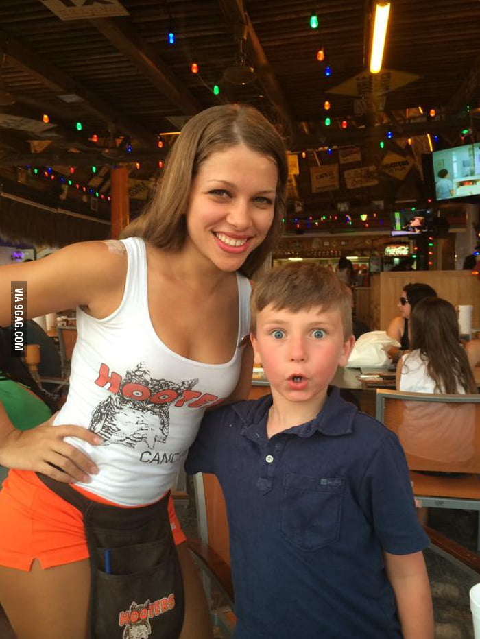 First Time At Hooters 9GAG