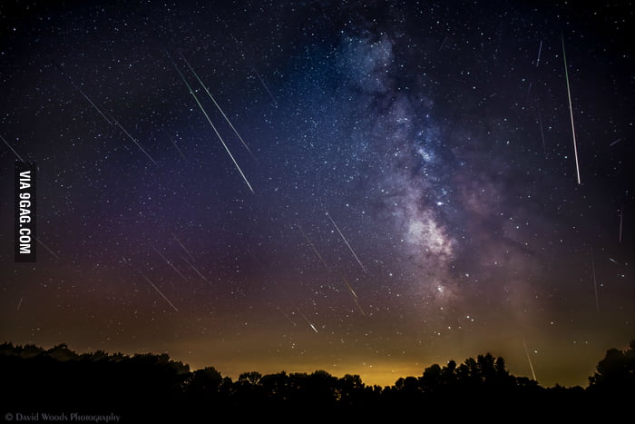 A Perseid Milky Way - 9GAG