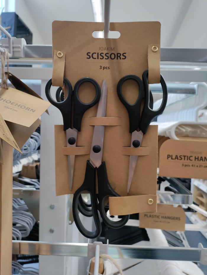 This pack of scissors, you dont need scissors to open. 9GAG