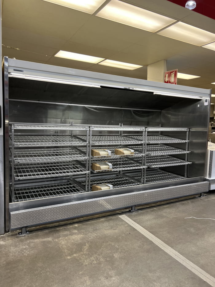 We haven't had cakes or cookies in any Mexican Costco nationwide