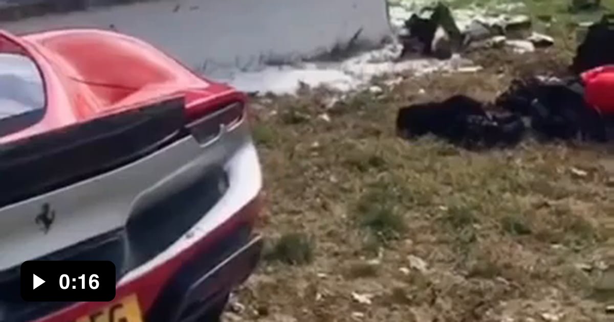 Two destroyed Ferrari - 9GAG