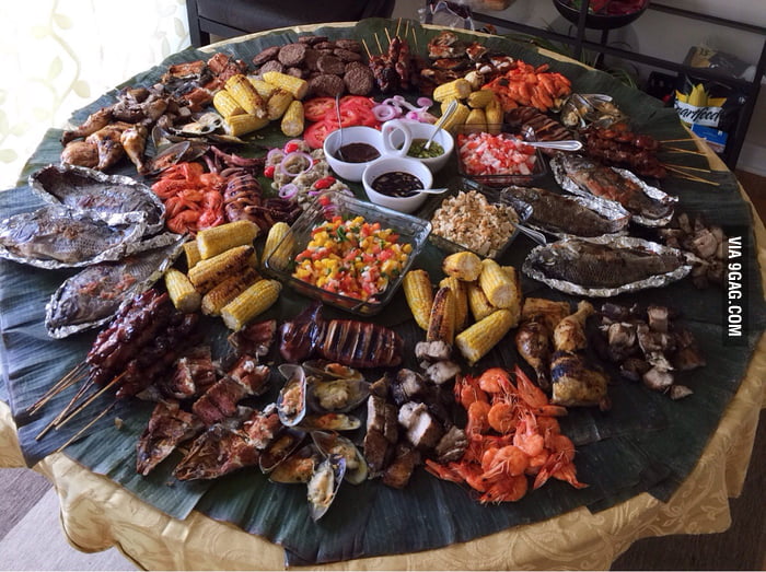 Today's my birthday! Filipino Boodle Fight style - 9GAG