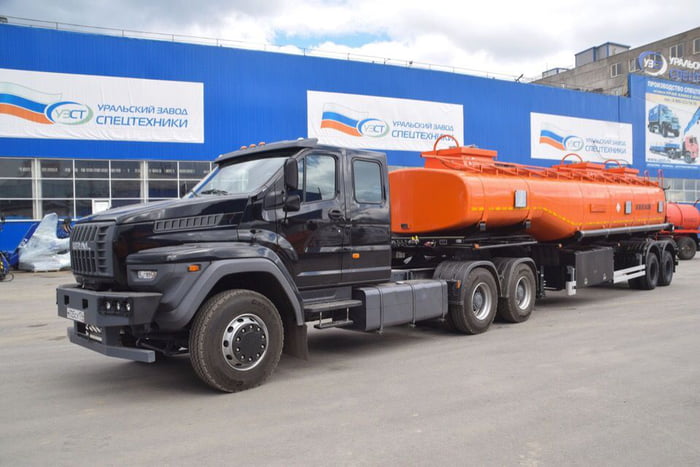 Ural Next 6x4 - 9GAG