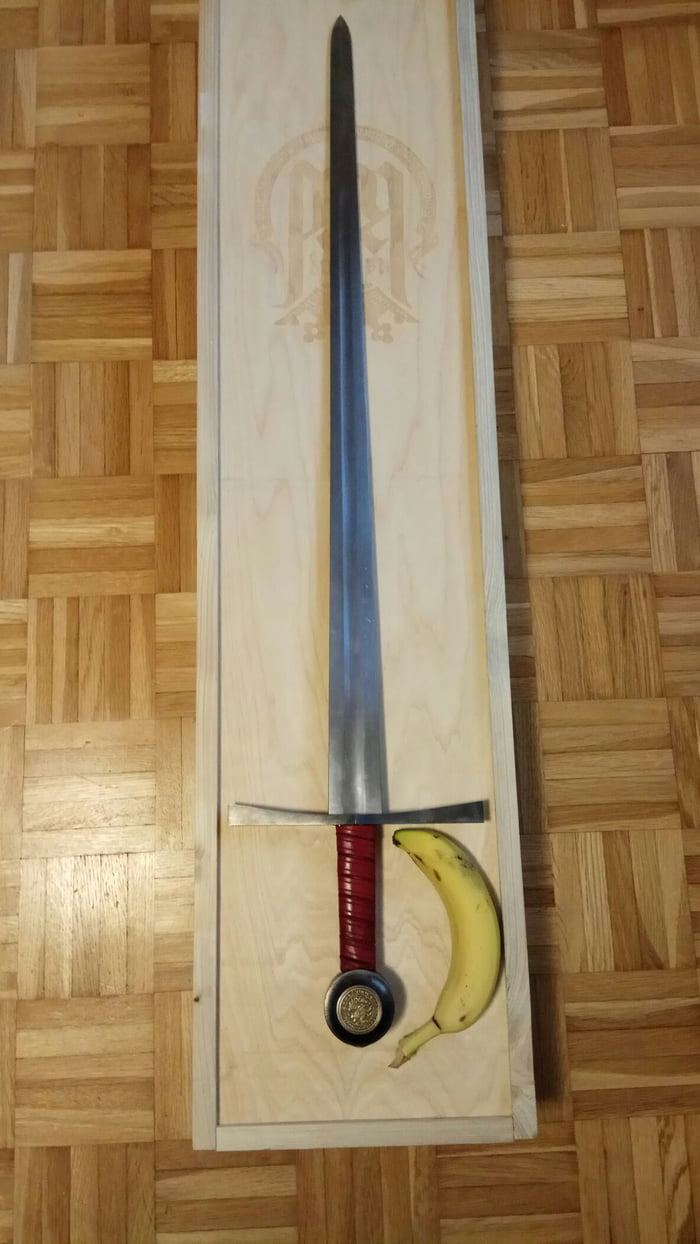 Kingdom Come Deliverance Limited Edition Sword 9GAG