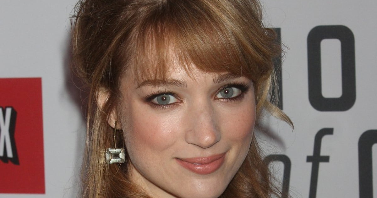 Kristen Connolly - 9GAG