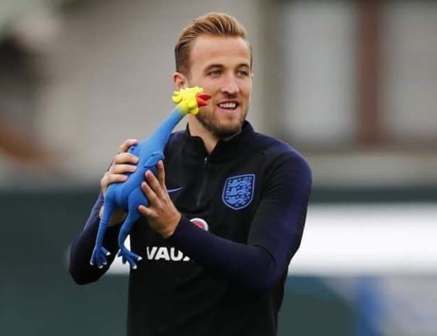 Harry Kane Choking His Chicken In Public Nsfwpsits Not Coming Home 9gag 