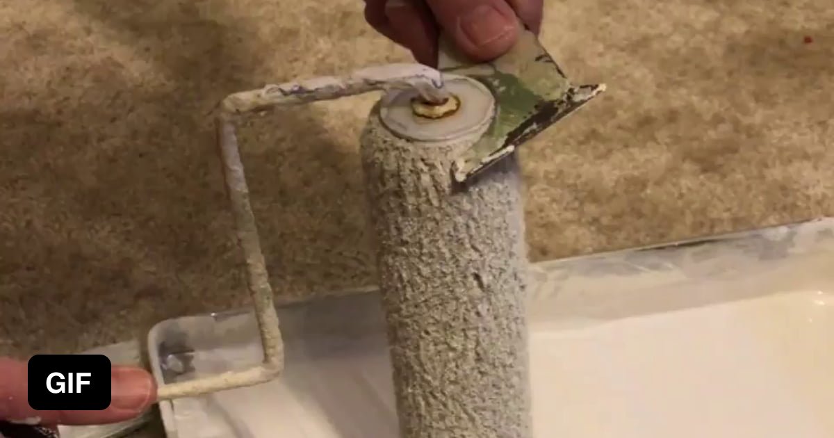 Cleaning paint off a roller with a 4 in 1 tool 9GAG