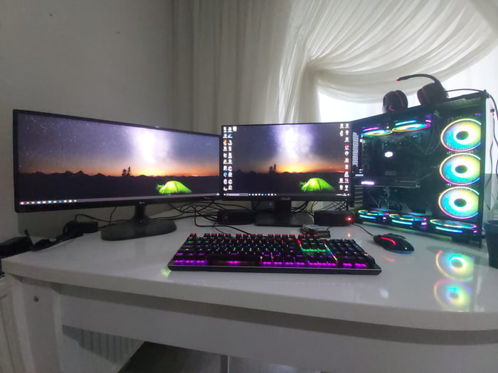 Rate my setup. Specs are in comments. - 9GAG