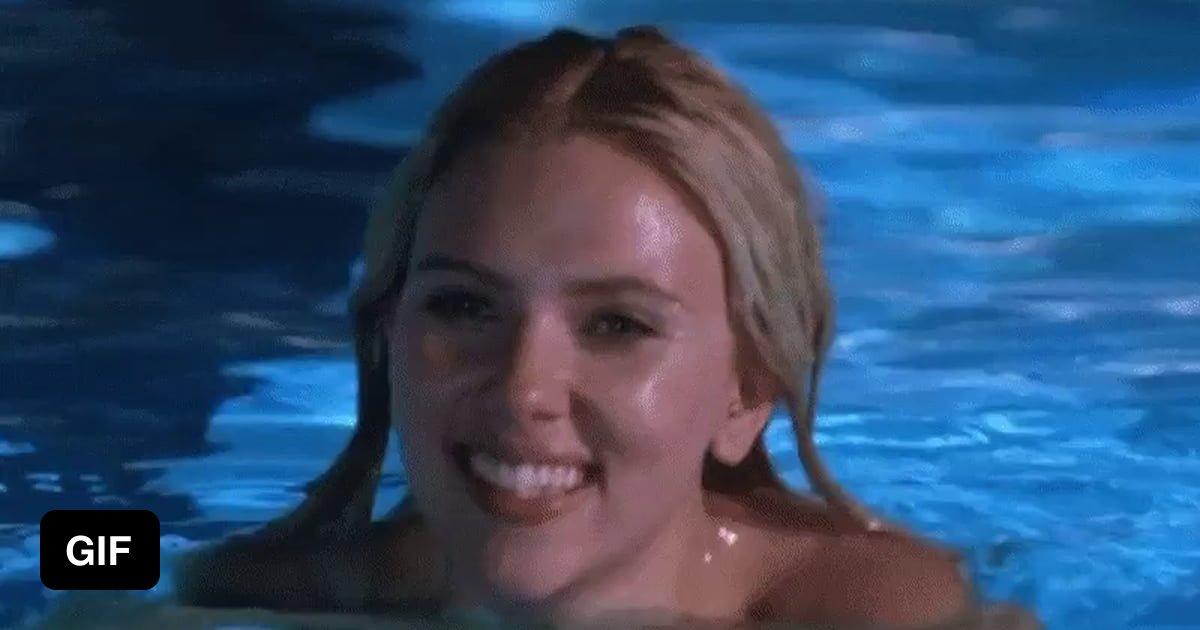 Scarlett Johansson Skinny Dipping 9gag