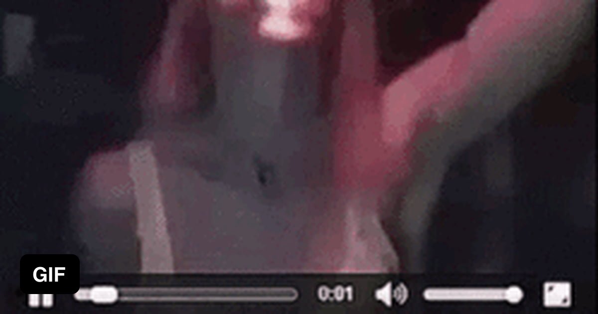This girl has no gag reflex. She can pass almost everything through her