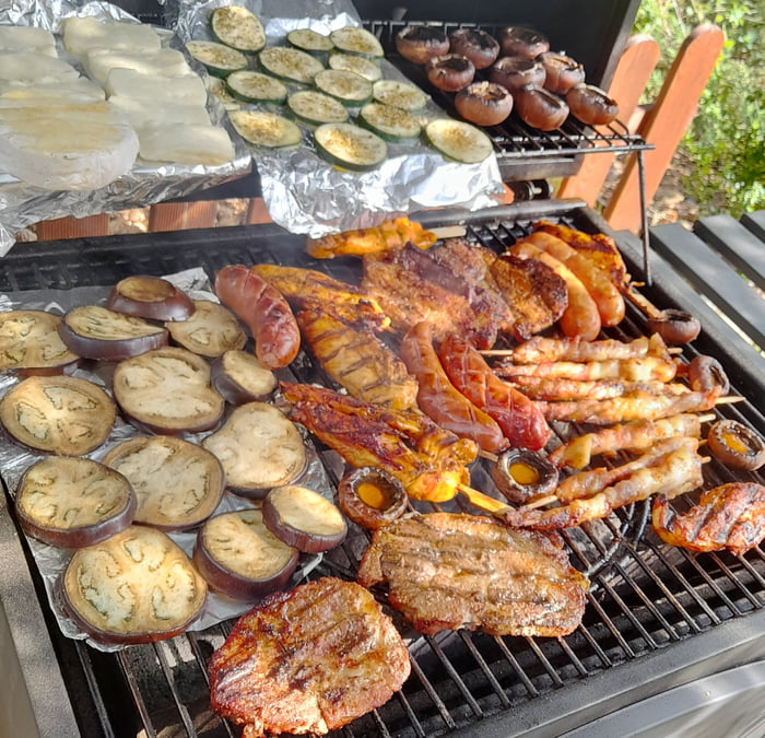 Greetings From Poland, No Drama, No Politics, Just Bbq - 9gag