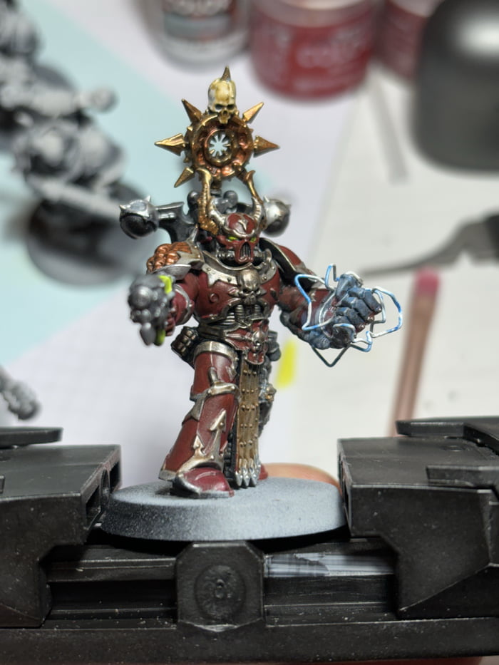 Warhammer Razor Wire First time using wire for Lightning. What do u think - 9GAG
