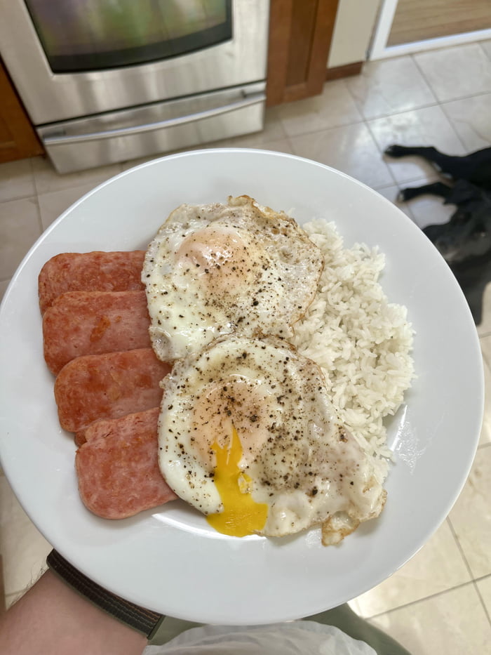 Spam and eggs 🙏 - 9GAG