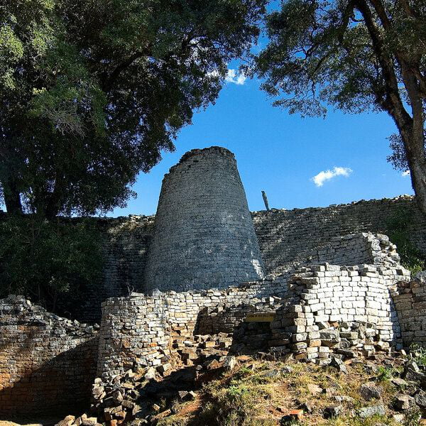 I'm in Zimbabwe. Having visited Victoria falls weeks back I am now in