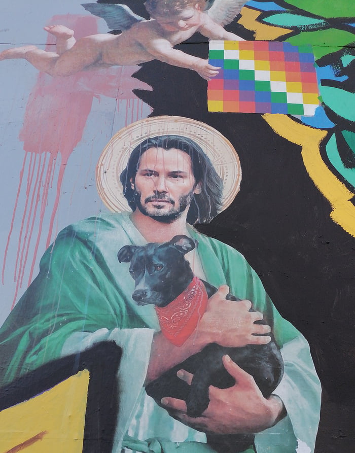 Keanu Reeves in a mural in Santiago de Chile - 9GAG
