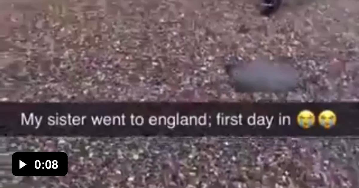 Royal Guards Trample Kid! WTF... 9GAG