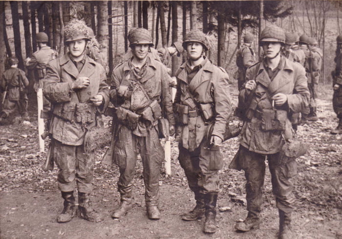 Four West German panzergrenadier troopers during a smoke break in 1968 ...