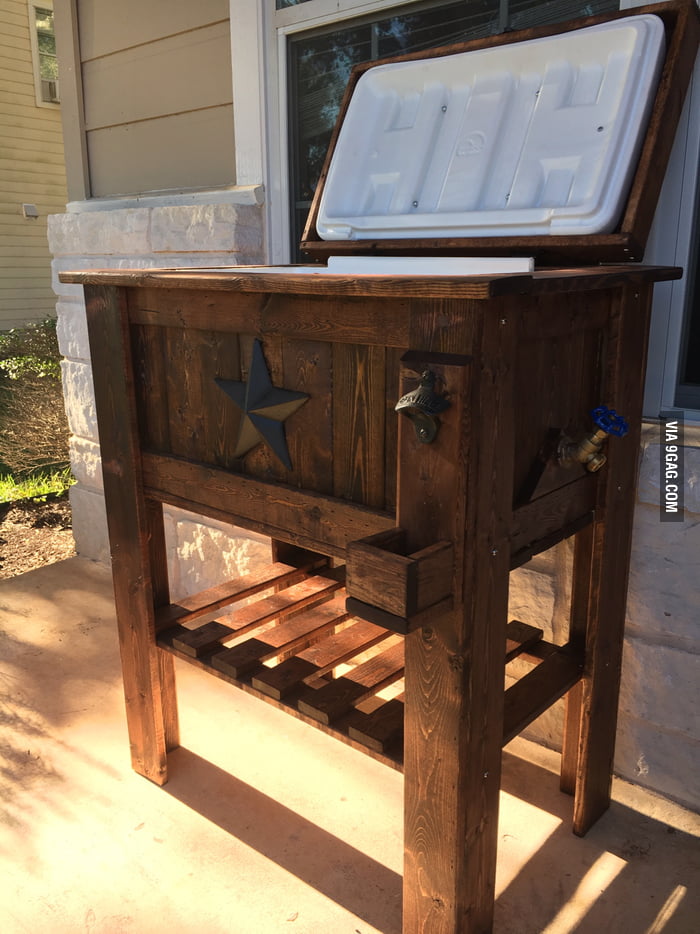 Just made this standing ice chest what do you guys think? - 9GAG