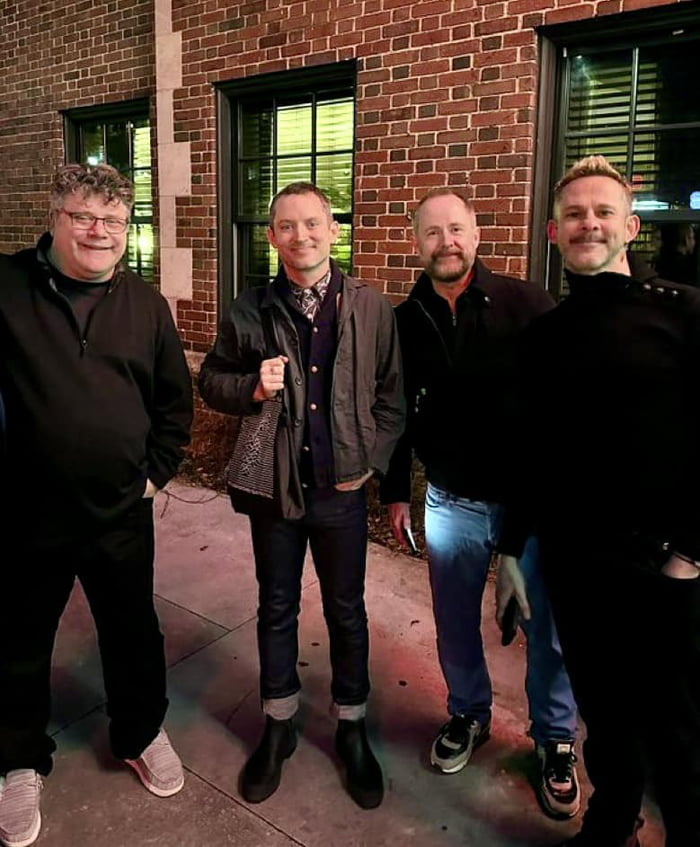 Friends came to congratulate Sean Astin on his 52nd birthday 9GAG