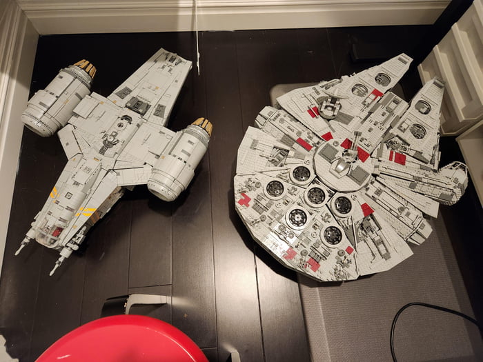 Size comparison between UCS Razor Crest and Millennium Falcon 9GAG