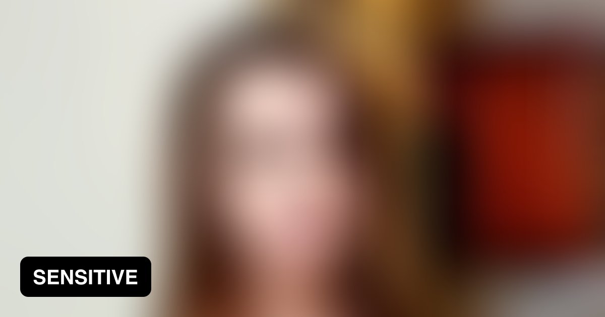 Naomi Alice - Blue Pill - 9GAG